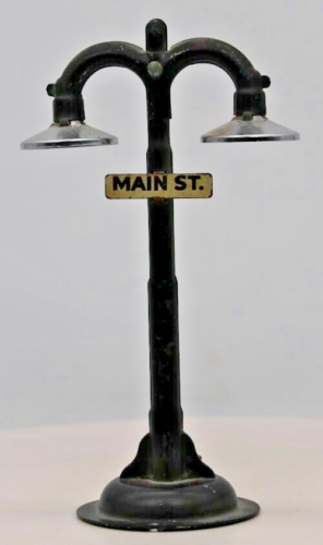 Lámpara de calle principal St. Marx para diseños de hojalata Lionel - Imagen 1 de 3