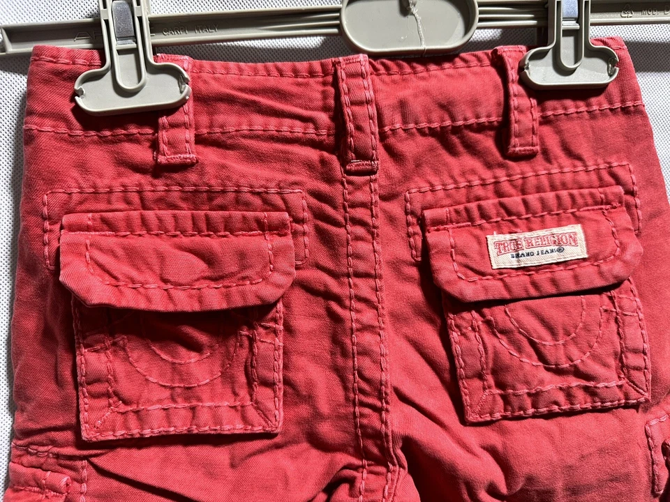 NEW True Religion Jeans Brand Boys Size US 5 Isaac Cargo Short Big T Stitch Red - Image 3 of 4