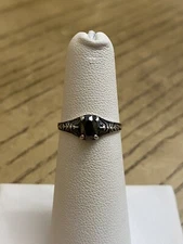 Wheeler Mfg. Vintage 925 Sterling Designer Signed Hematite Stone Ring Sz 4.5