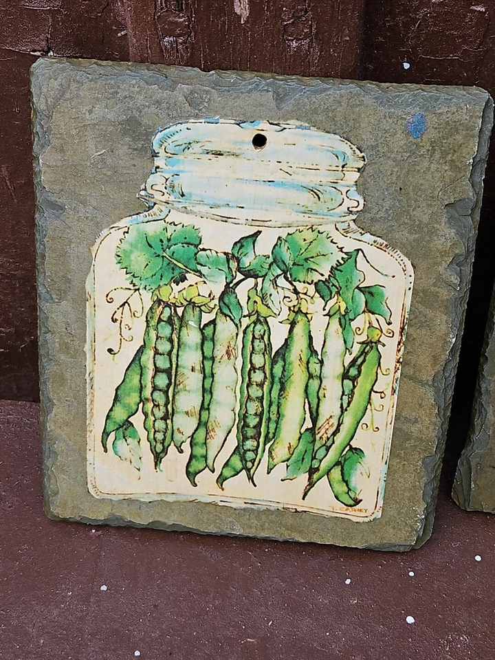 Wall Plaques Decor Hanging 6"x5" Vintage Vegetable Decoupage On Slate SET OF 3 - Image 4 of 4