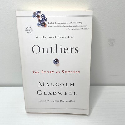 Outliers: The Story of Success Malcolm Gladwell Paperback 2008