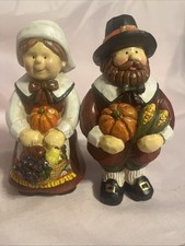 Thanksgiving Table Decor 2 Pilgrims W/ Their Bountiful Harvest