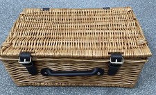 Wicker Picnic / Hamper Basket in Traditional Premium Willow - New