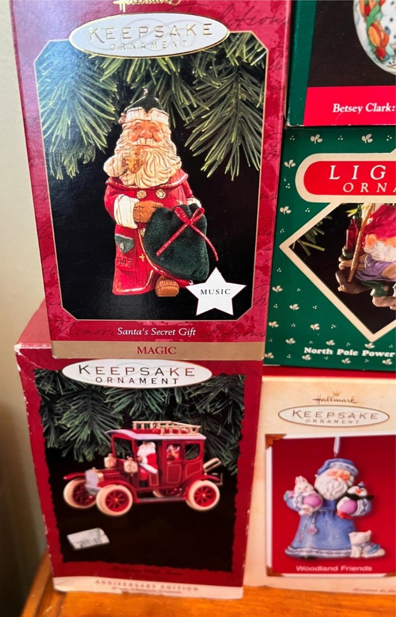 LOT OF 25 Hallmark KEEPSAKE CHRISTMAS ORNAMENTS LIGHT+SOUND LOT OF 25 Hallmark KEEPSAKE CHRISTMAS ORNAMENTS LIGHT+SOUND