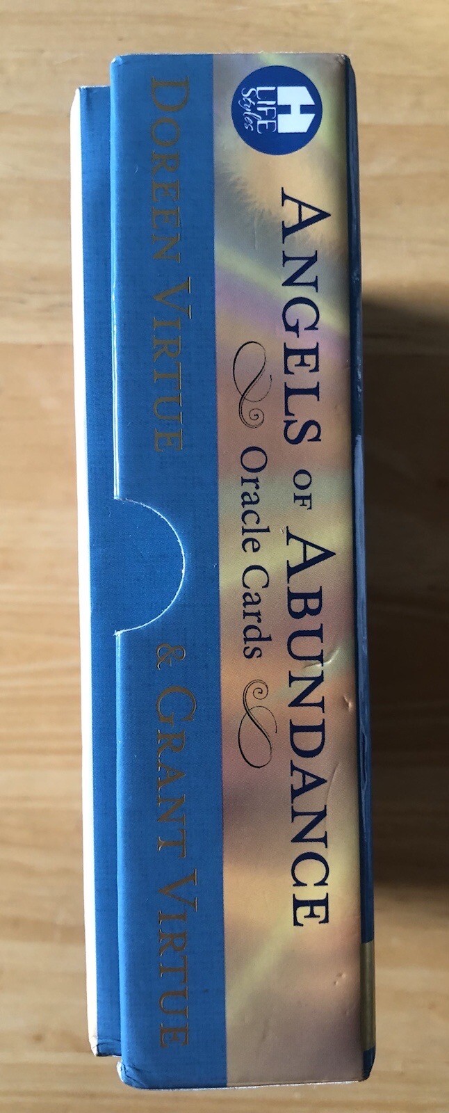 Hay House Angels of Abundance 44 Card Deck & Guidebook By Doreen Virtue