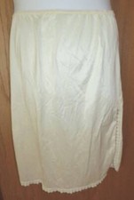 Vintage FORTUNE Nylon 1/2 SLIP Ladies Sz L Lace 2 Slits Ivory Color USA Lingerie