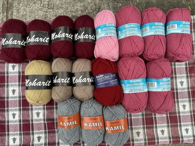 Lot Of 17 Knitting Yarn Multiple Colors 