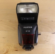 Fujifilm EF-42 Shoe Flash Mount - Tested 