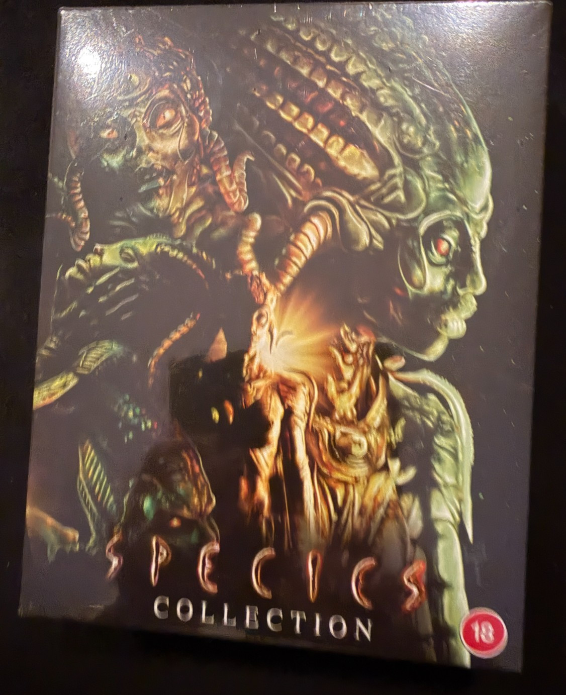 Species 1-4 Collection [18] Blu-ray Box Set - Image 4