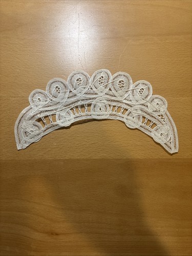 VTG Lace Tiara Like Headpiece - 8” Overall Width Beautiful Piece!