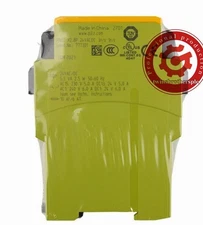New In Box 777301 New Pilz PNOZ X2.8 777301 Safety Relay Expedited fast Shipping