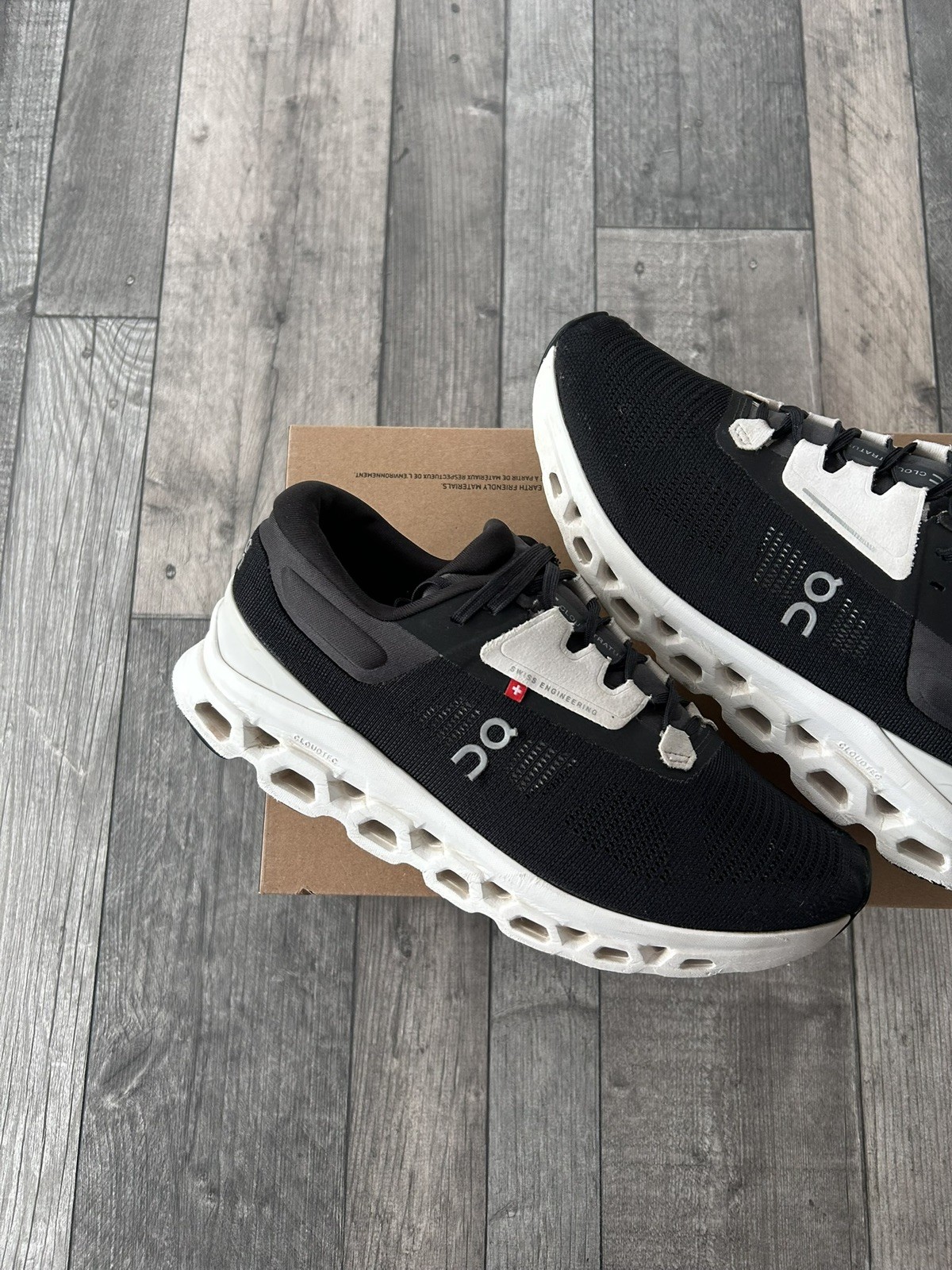 ON Running CloudStratus Road Running Trainers Black White Size UK 7 RRP £170 image 8