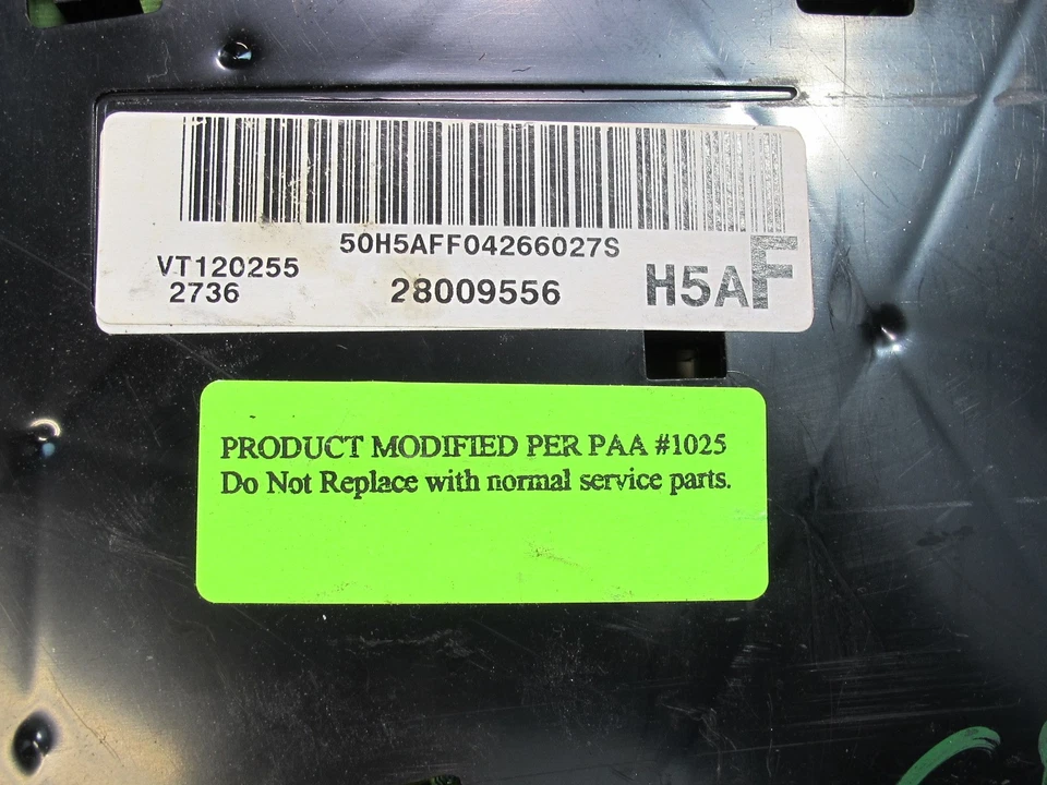 Chevrolet SSR 2005 A/T cuadro de instrumentos medidor velocímetro OEM Foto 3 de 4