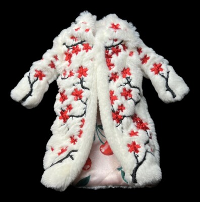 Rainbow Shadow High Rosie Redwood Doll Series 5 Cherry Blossom Long Fur Coat Red