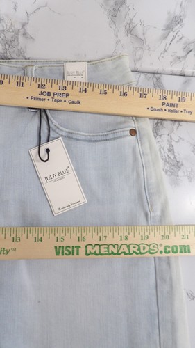 Judy Blue Cut Off Frayed Hem Jean Shorts Light Wash High Waist Size 1XL 1x New - Picture 9 of 19