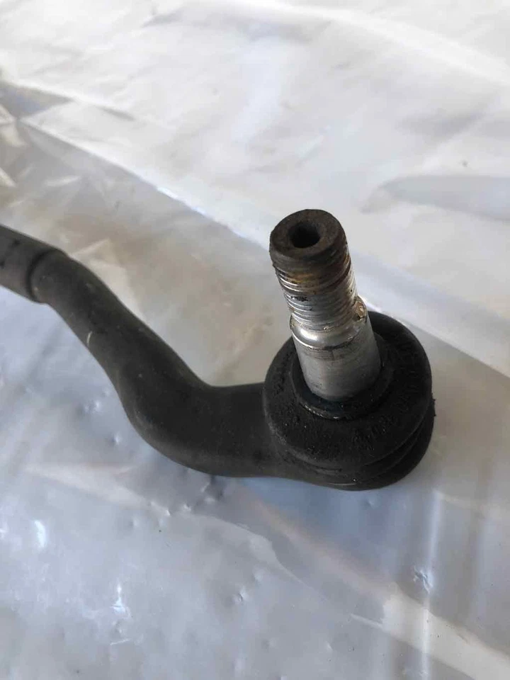 2001 - 2005 MERCEDES BENZ C230 Power Steering Gear Rack and Pinion 2.3L OEM Foto 3 de 4