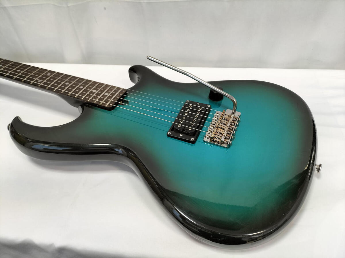 Aria Pro II Electric Guitar RS INAZUMA-V Made in Japan Used Shipping From Japan Aria Pro II Electric Guitar RS INAZUMA-V Made in Japan Used Shipping From Japan
