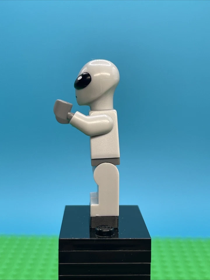 LEGO CMF Serie 6 Minifigura Alienígena Clásica - col081 Foto 3 de 4