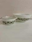 Vintage Pyrex Crazy Daisy Spring Blossom. 443, and 472