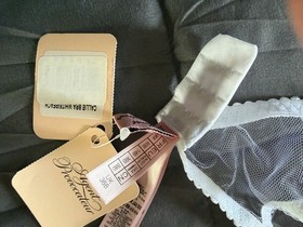 Agent Provocateur Callie Bra 36B White/Peach NWT list 150