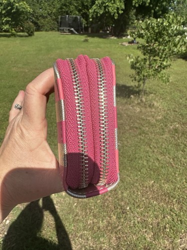 Kate Landry Wallet 2 Zippers Coral pink Gold striped wallet Coin Purse - Imagen 5 de 16