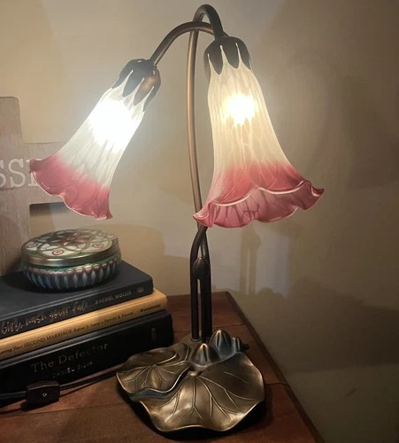 Tiffany Style Tulip Lily Pad Table Lamp Pink White Shades Art Deco Style Vintage