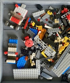 LEGO Ninjago Movie: Garmadon's Volcano Lair (70631) - Incomplete