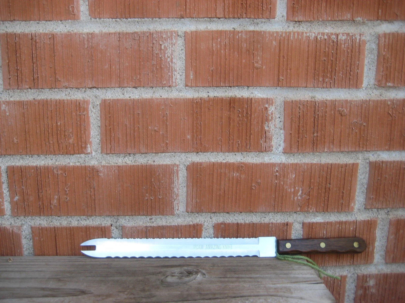 Vintage Fine Nice Large Serrated Knife with Double-Edged Serrated Stainless Stee