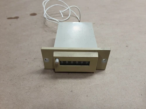 OMRON CSK-6YW-35 COUNTER 100VAC#3009I56