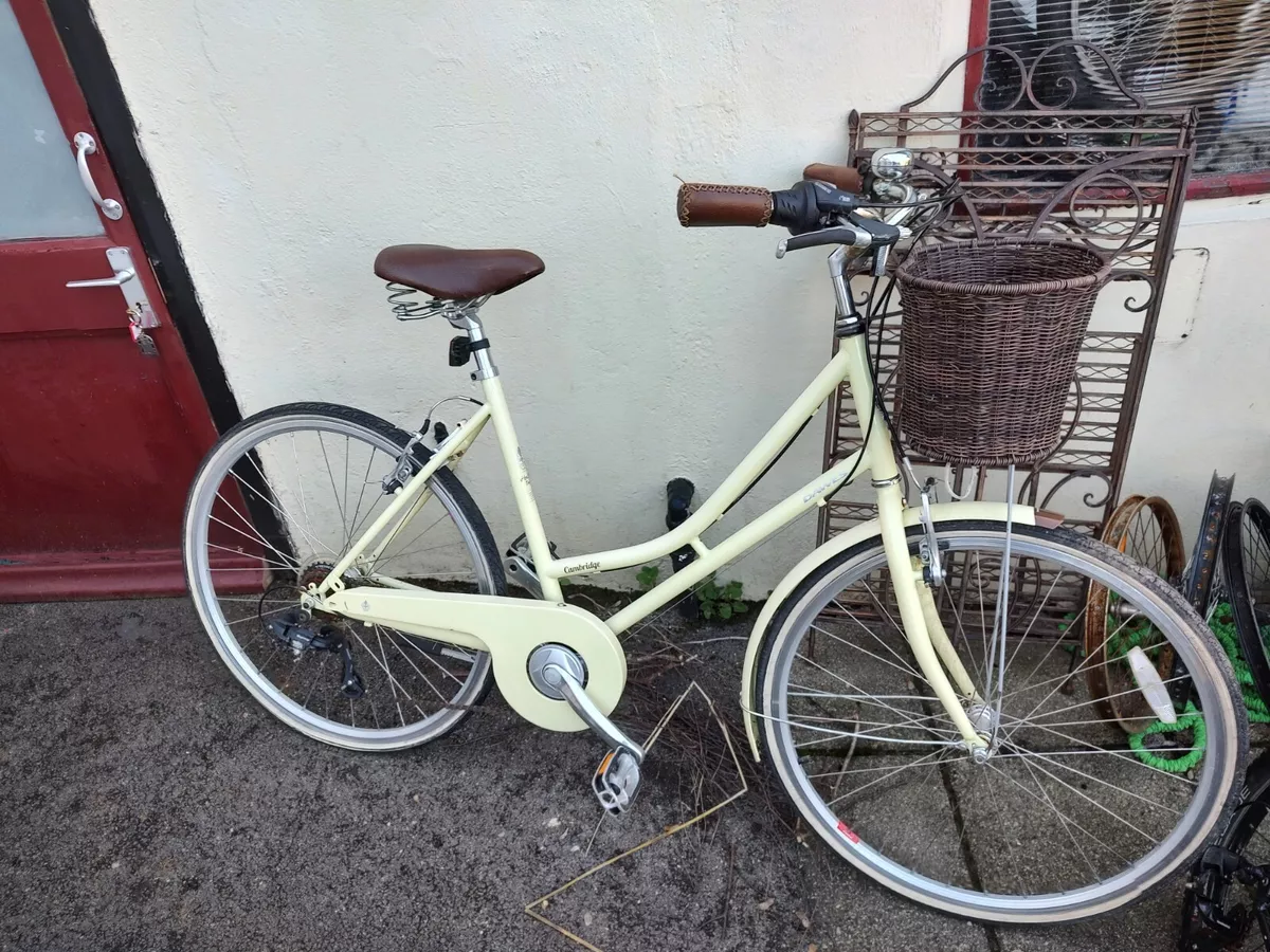 Dawes cambridge store bike