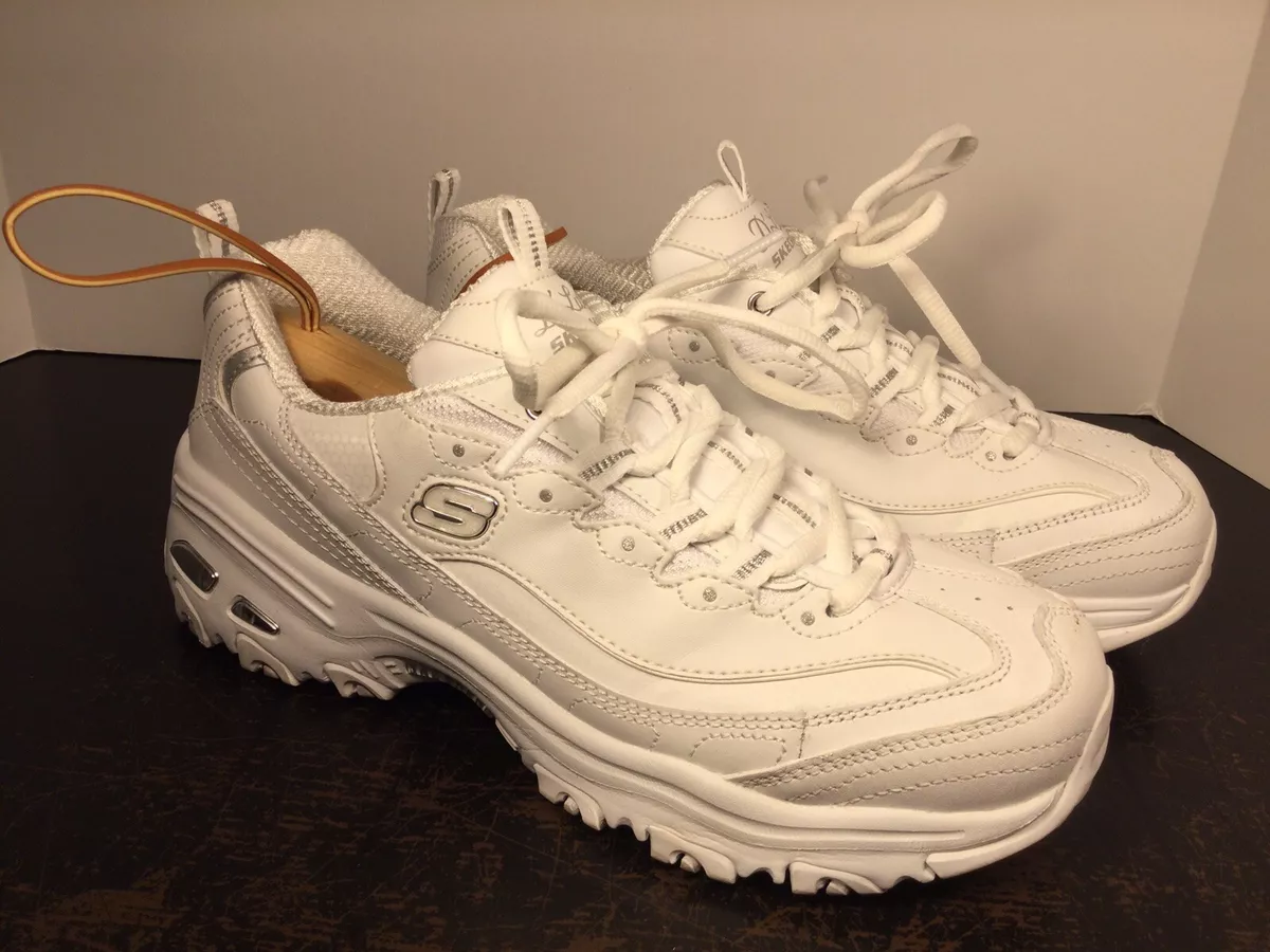 Skechers D' Lites Shoes Women's Size 8.5 EW White Memory Foam