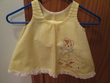 VINTAGE 1950's HANDMADE YELLOW TOP AND SHORTS FOR A TODDLER SIZE 2T