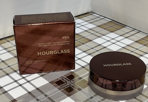 HOURGLASS VEIL Translucent Loose Setting Powder TRAVEL SIZE .07 oz/2 g - Picture 2 of 10