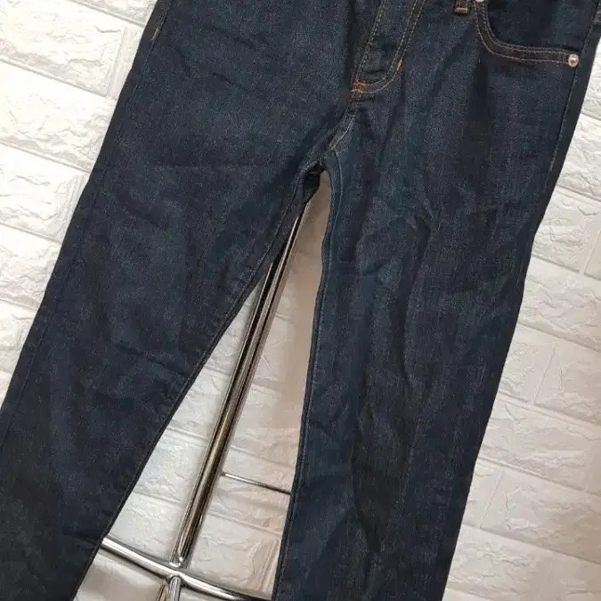 Lacoste Dark Blue Jeans for Women thumbnail 7