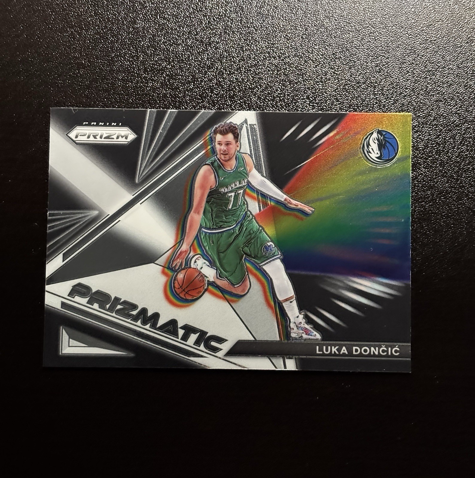2021-22 Panini Prizm Luka Doncic Prizmatic #27 Mavericks