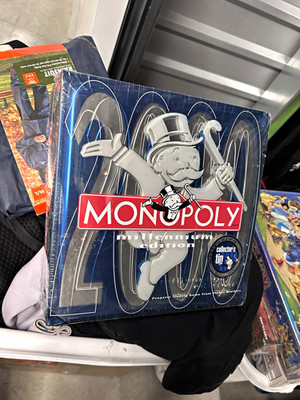 Parker Brothers Monopoly Millennium Edition Collector's Tin Board Game 2+ 8+
