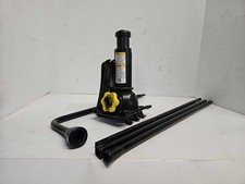 99-06 Chevy Tahoe Yukon Suburban Silverado Jack And Tool Kit
