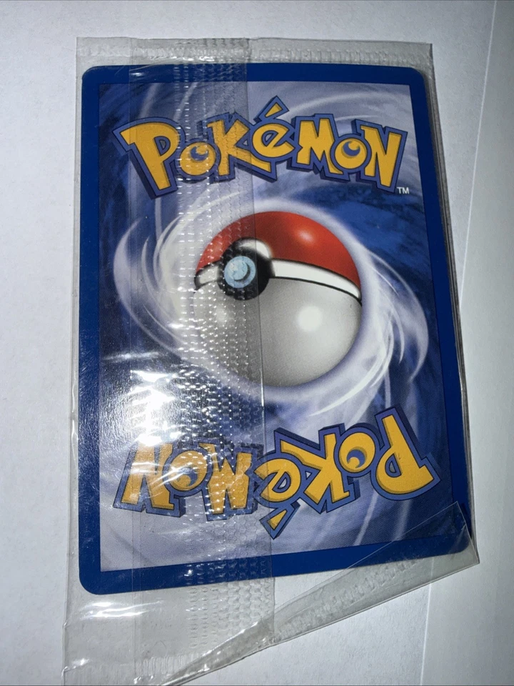 Pokémon TCG Machamp Base Set 8/102 Holo 1st Edition Holo Rare Sealed Comos 1999 - Image 2 of 4