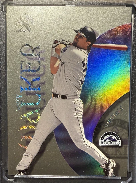 1999 Ex Larry Walker /26 essential credentials (super rare ) Clean 🧼