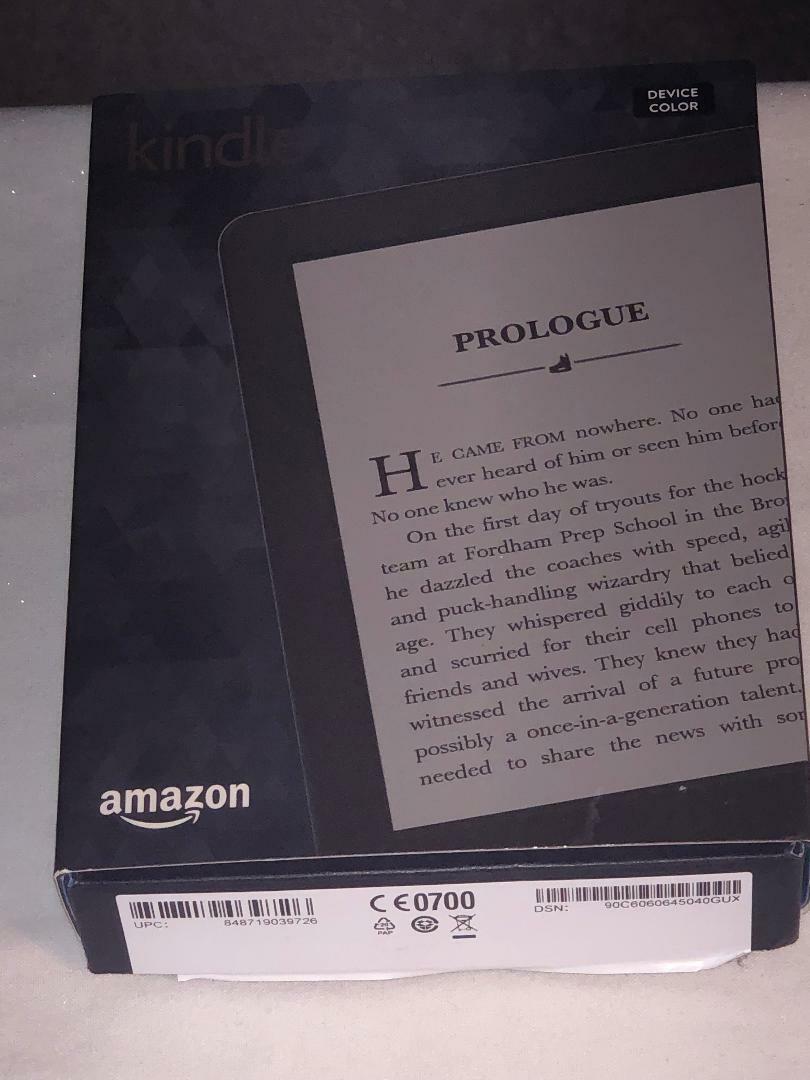 Kindle WP63GW E-reader 6 4GB 7th Gen *** MINT CONDITION n