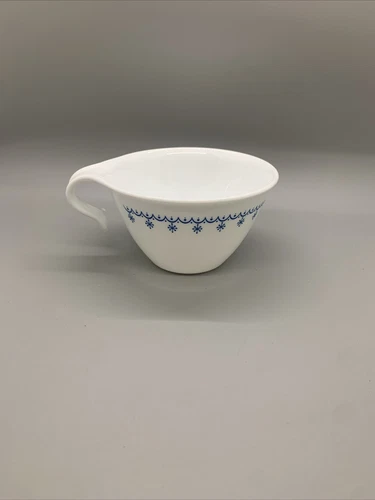 Set Of 5 Vintage Corelle Blue Snowflake Garland Hook Handle Coffee Tea Cups