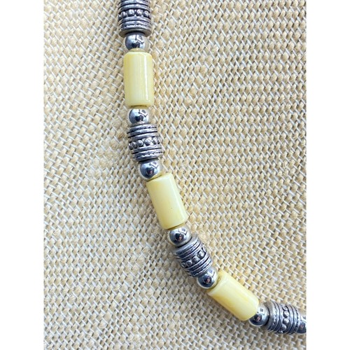 Vintage Tribal inspired Beaded Necklace 18" - Picture 4 of 6