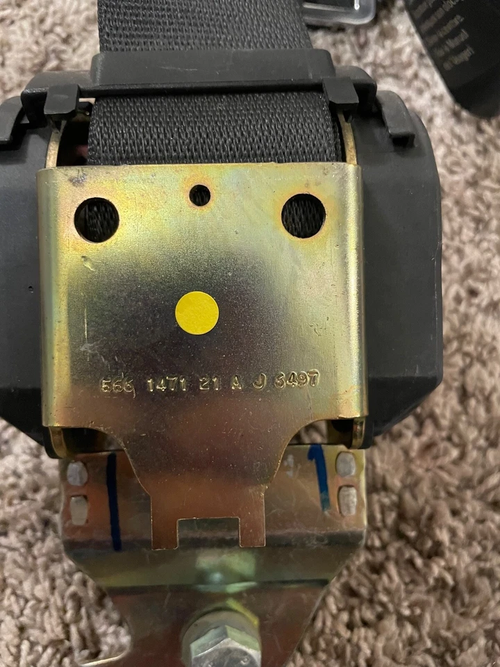 BMW M3 1998 cinturón de seguridad delantero pasajero Foto 4 de 4