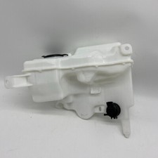 Windshield Washer Reservoir Tank W/1 Motor For Toyota Hiace KDH H200 2006-18