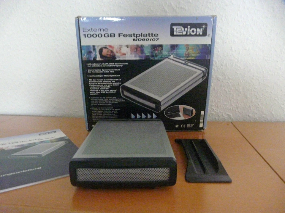 1000 GB Externe Festplatte HDDrive 2 Go Medion MD90107 eSATA & USB 2.0 Metall - Bild 2 von 4