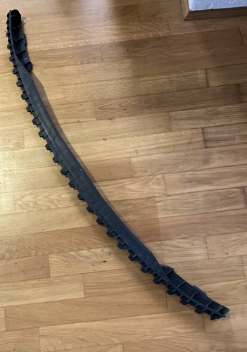 VW Golf 5 6 Stoßstangenhalter Stoßstange Stütze Schiene vorne front 1K0805083 TD