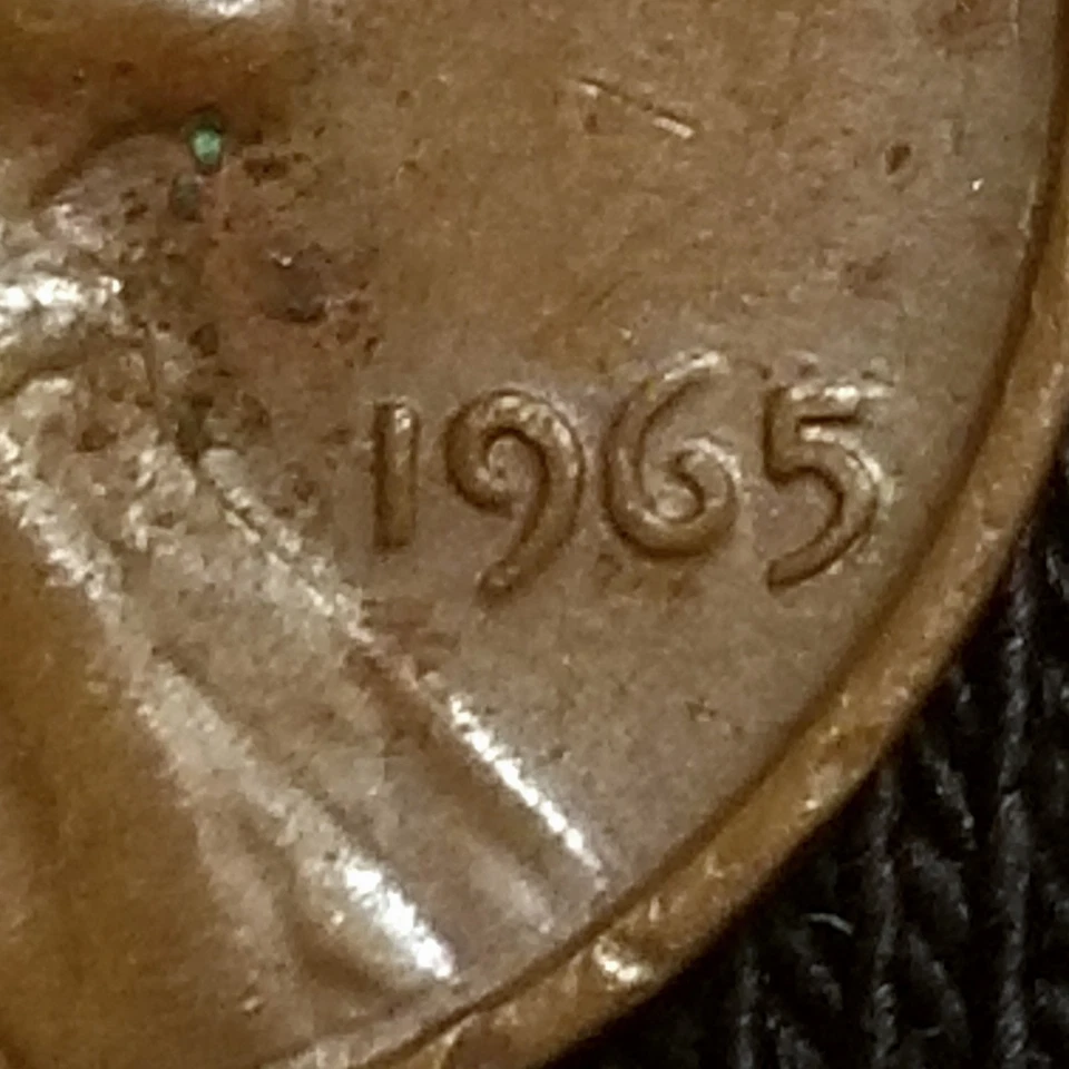 RARE 1965 Penny No Mint Mark “L” in Liberty On Rim Error Cent + Die Crack Errors - Image 4 of 4