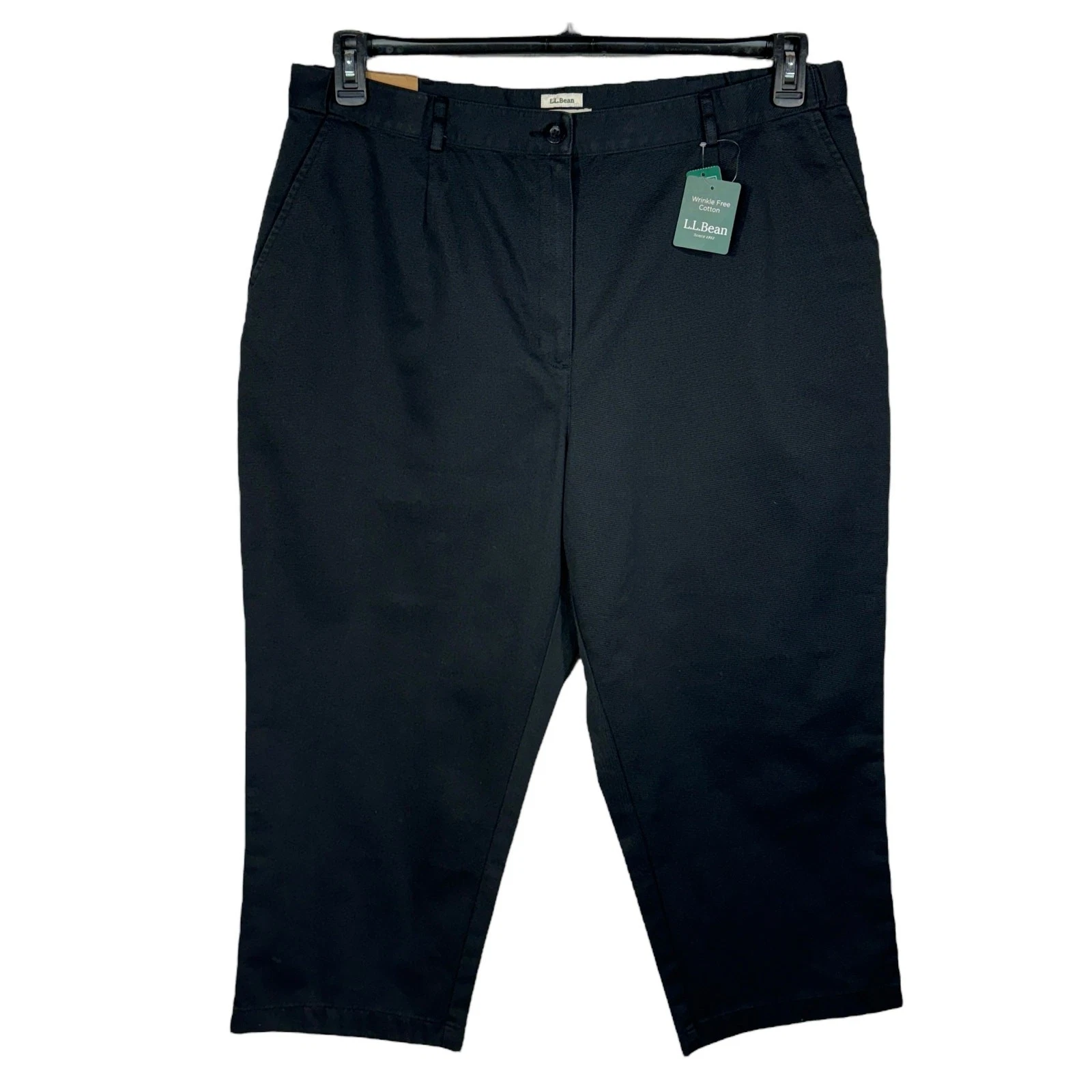 L.L. Bean SZ 18W Original Fit Twill Capris Pants Pockets Wrinkle Resistant Black