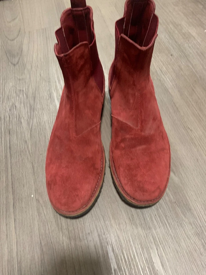 Botas Bottega Veneta Rojo Gamuza Sin Cordones Desierto Talla US 8.5 Foto 2 de 4