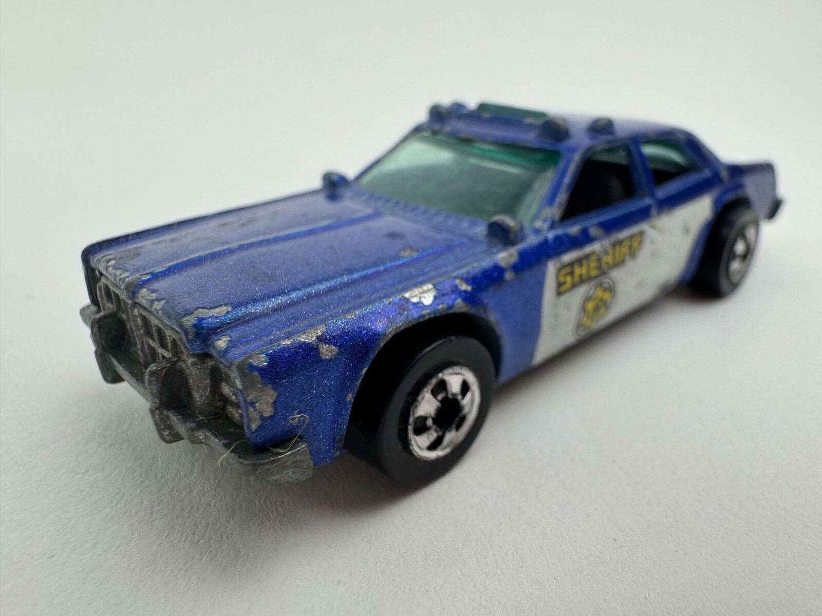 Picture 1 of 8